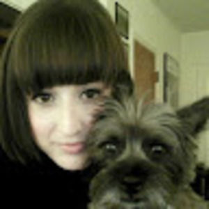 Meet your Posher, Elise